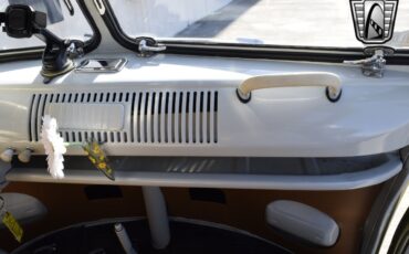 Volkswagen-BusVanagon-1958-other-27