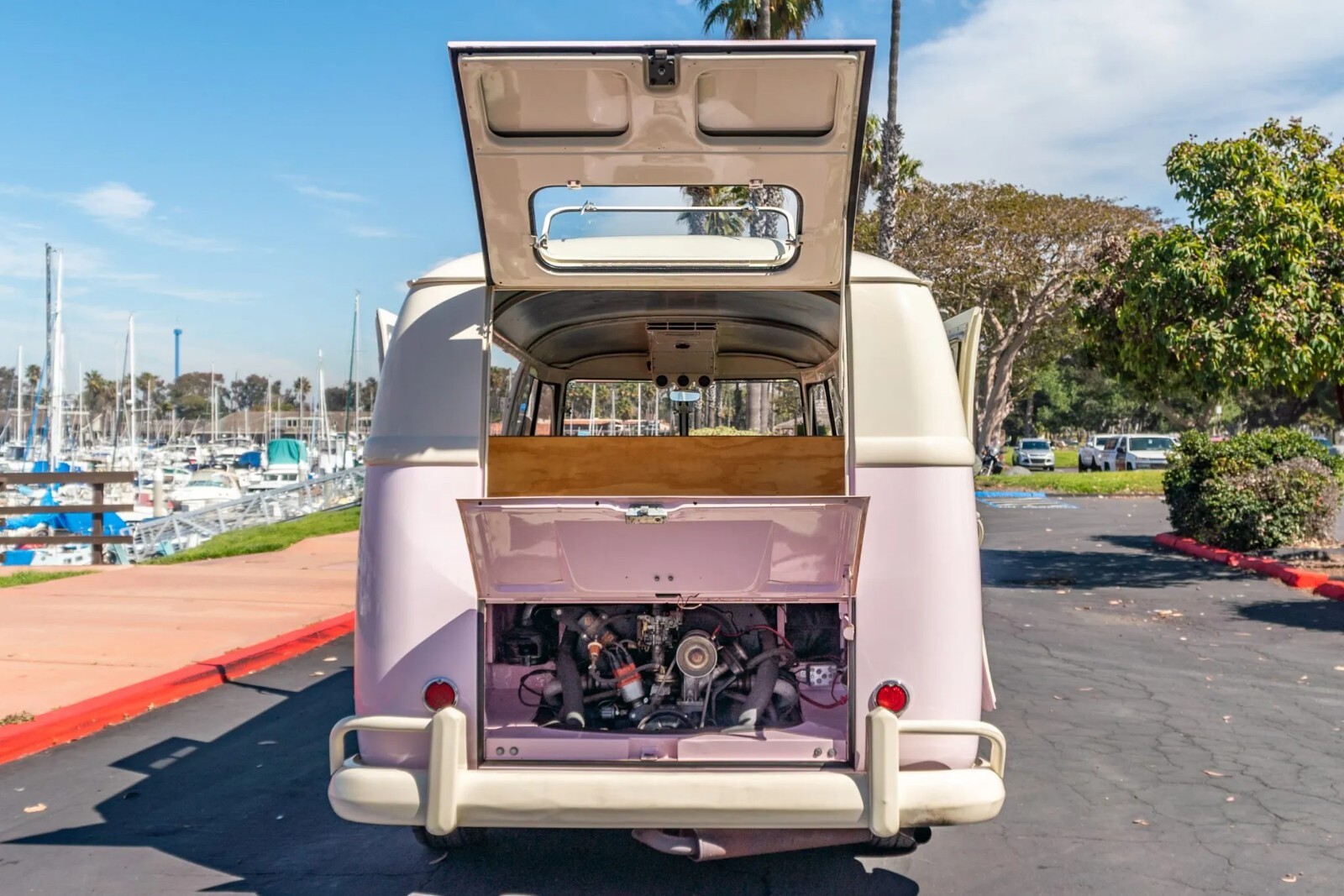 Volkswagen-BusVanagon-1961-21