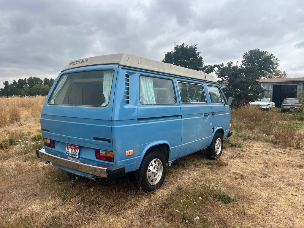 Volkswagen-BusVanagon-1980-Van-Camper-3
