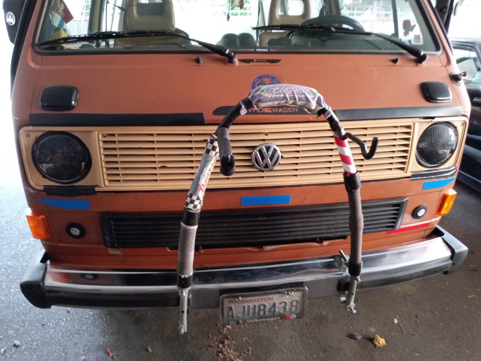 Volkswagen-BusVanagon-1984-Van-Camper-1