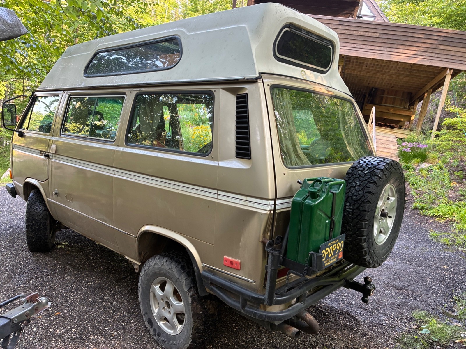 Volkswagen-BusVanagon-1987-Van-Camper-3