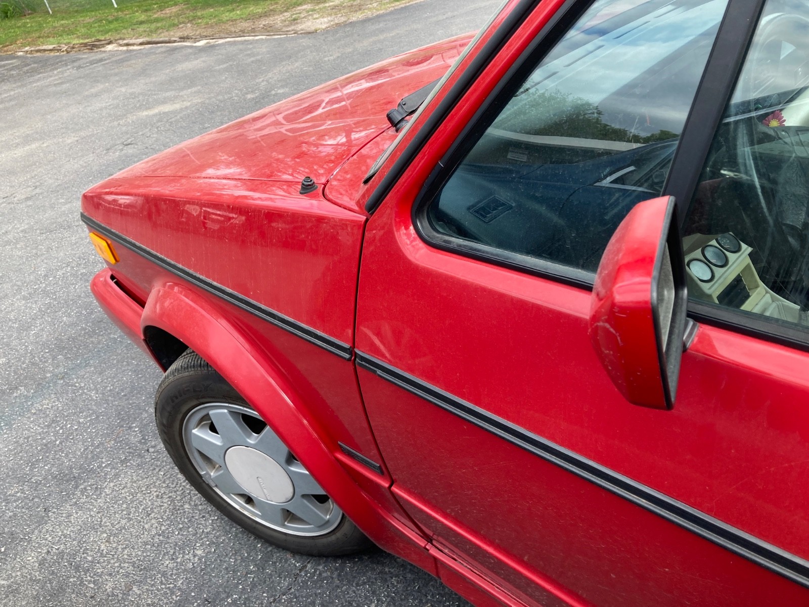 Volkswagen-Cabrio-1990-Convertible-1