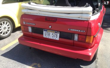 Volkswagen-Cabrio-1990-Convertible-14