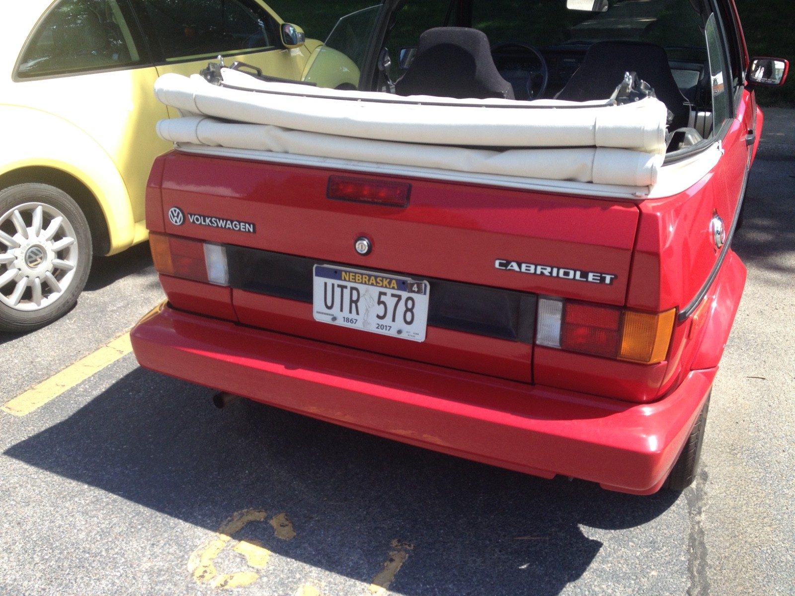 Volkswagen-Cabrio-1990-Convertible-14