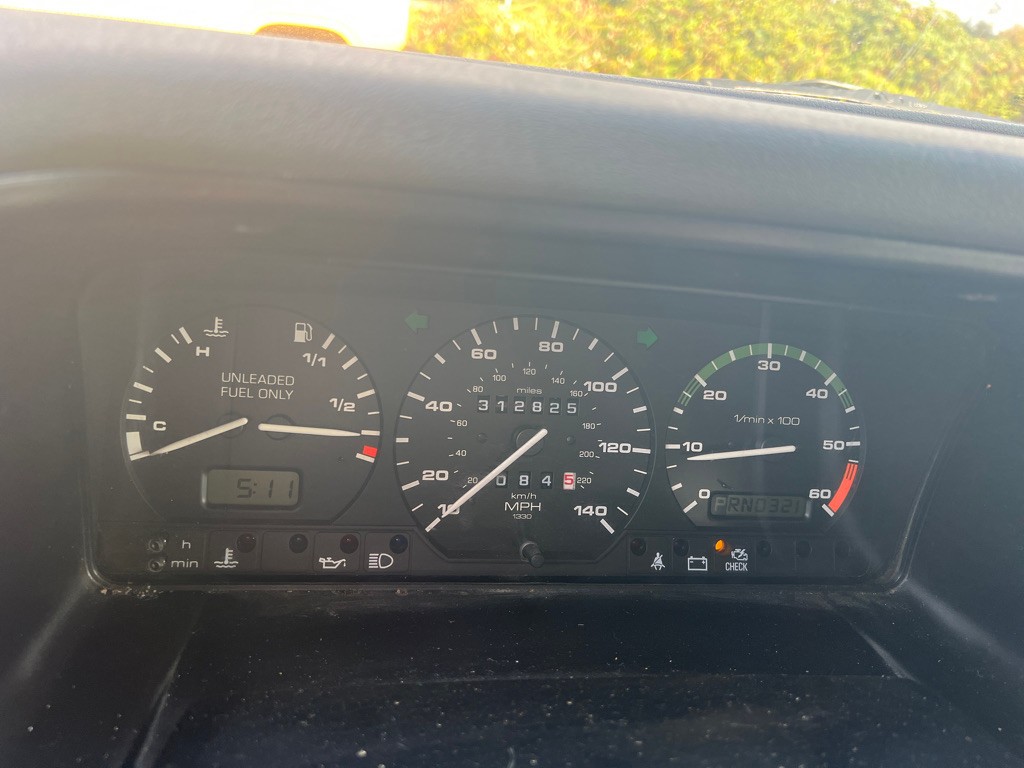 Volkswagen-EuroVan-1995-Van-Camper-11