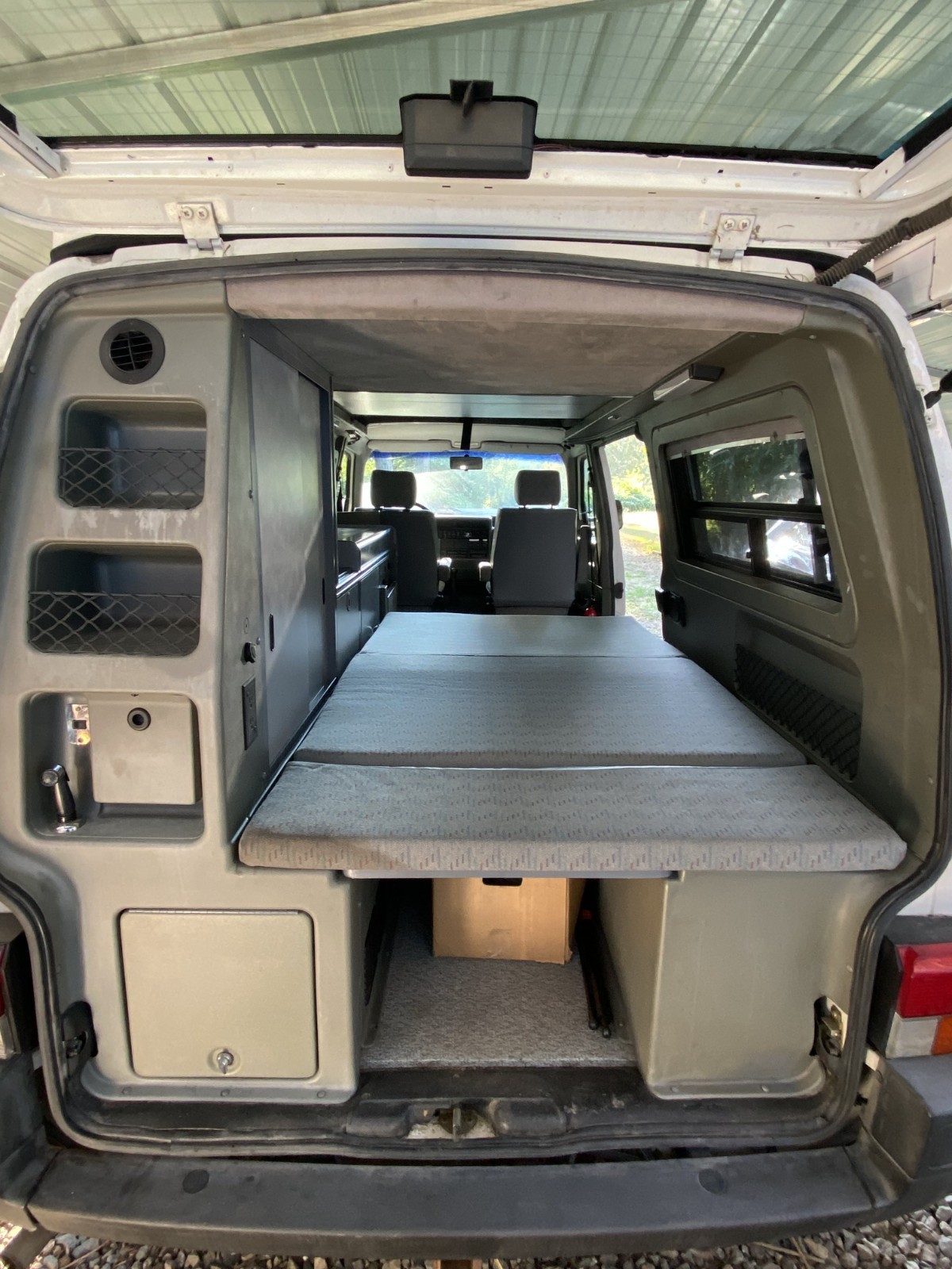Volkswagen-EuroVan-1995-Van-Camper-15