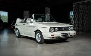 Volkswagen-Golf-1992