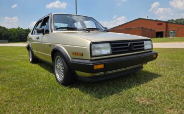 Volkswagen-Jetta-1986-Sedan-1