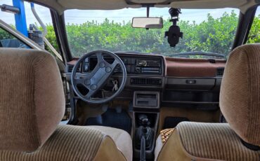 Volkswagen-Jetta-1986-Sedan-15