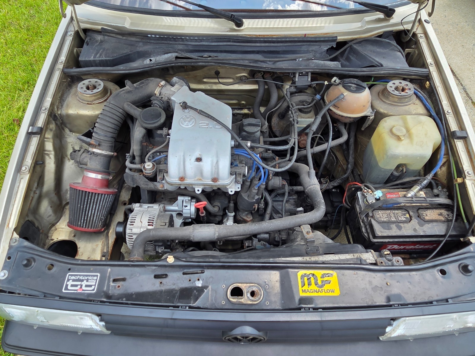 Volkswagen-Jetta-1986-Sedan-21