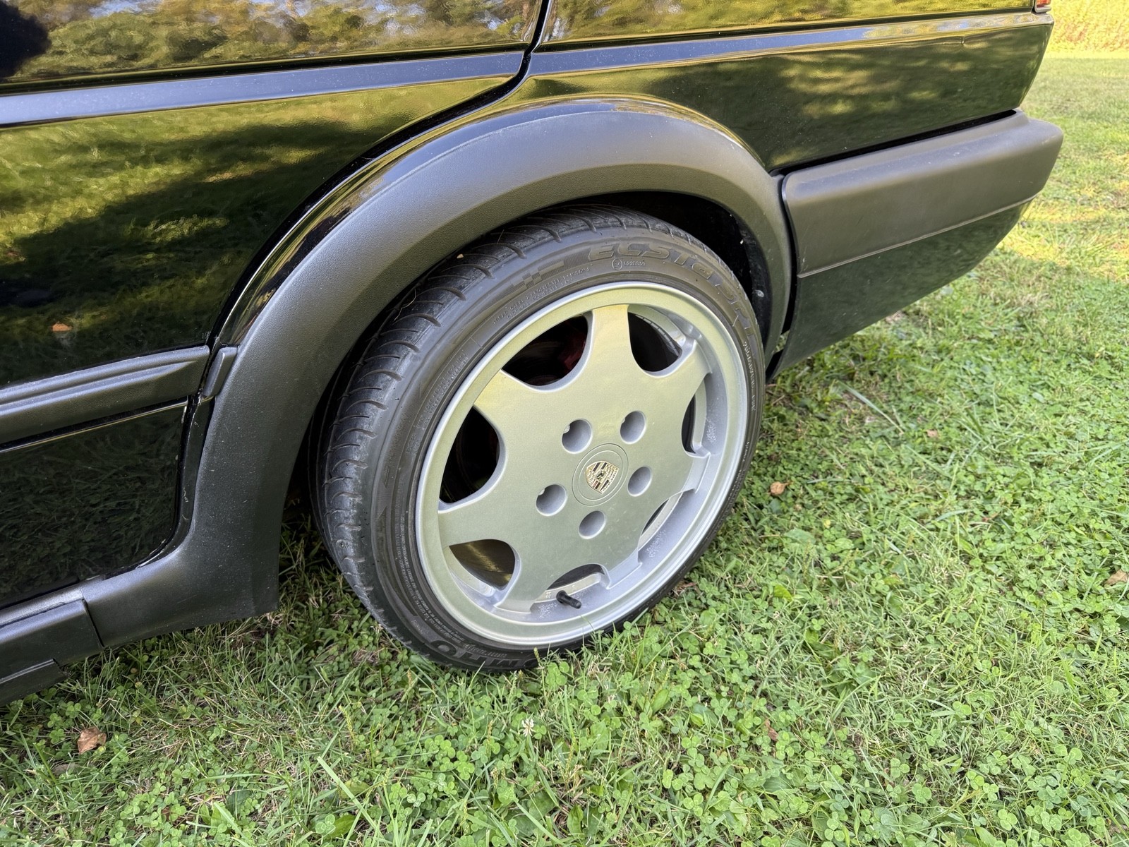 Volkswagen-Jetta-1992-Sedan-10