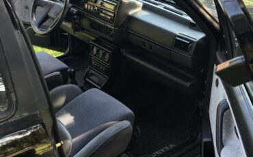 Volkswagen-Jetta-1992-Sedan-13