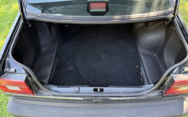 Volkswagen-Jetta-1992-Sedan-15