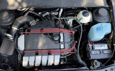 Volkswagen-Jetta-1992-Sedan-21