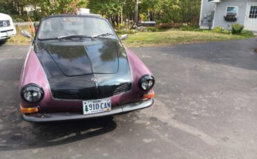 Volkswagen-Karmann-Ghia-1971-Convertible-2