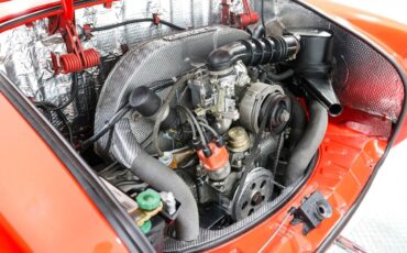 Volkswagen-Karmann-Ghia-1973-Coupe-11