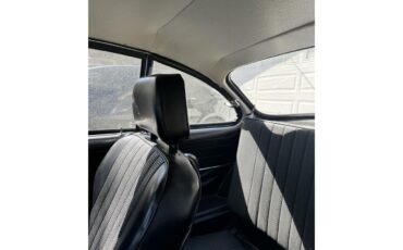 Volkswagen-Karmann-ghia-1970-Gray-Blk-13