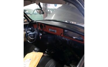 Volkswagen-Karmann-ghia-1970-Gray-Blk-6