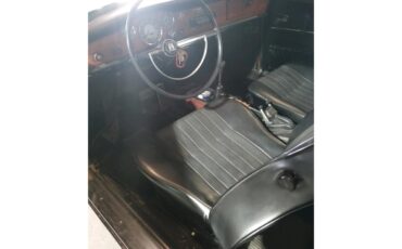 Volkswagen-Karmann-ghia-1970-Gray-Blk-9