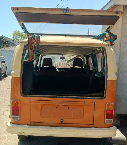 Volkswagen-Other-1978-YellowWhite-9