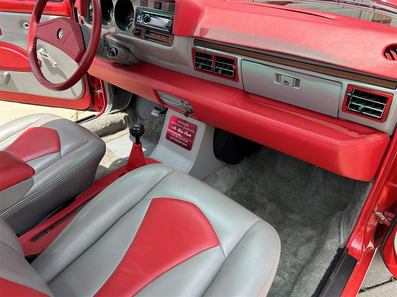 Volkswagen-Pickup-1980-Red-Redgrey-14