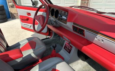 Volkswagen-Pickup-1980-Red-Redgrey-16