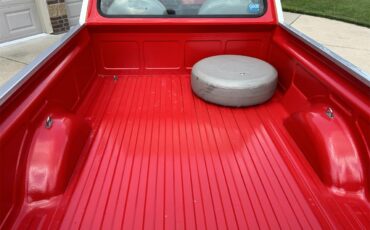 Volkswagen-Pickup-1980-Red-Redgrey-7