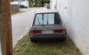 Volkswagen-Rabbit-1983-Hatchback-1