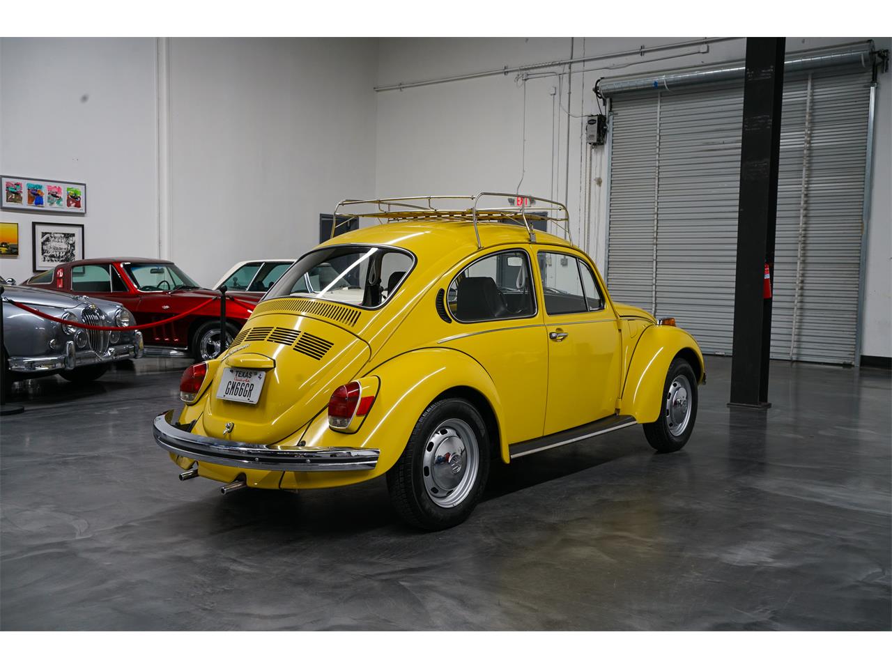 Volkswagen-Super-beetle-1972-Texas-Yellow-Black-11