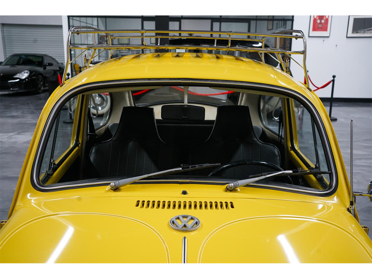 Volkswagen-Super-beetle-1972-Texas-Yellow-Black-14