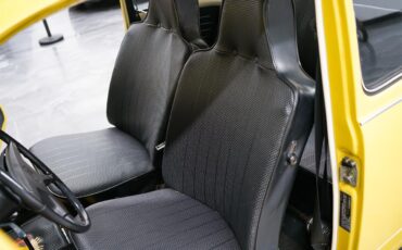 Volkswagen-Super-beetle-1972-Texas-Yellow-Black-23