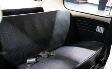 Volkswagen-Super-beetle-1972-Texas-Yellow-Black-25