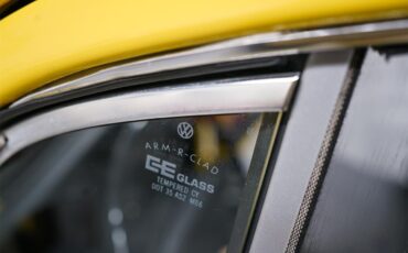 Volkswagen-Super-beetle-1972-Texas-Yellow-Black-4
