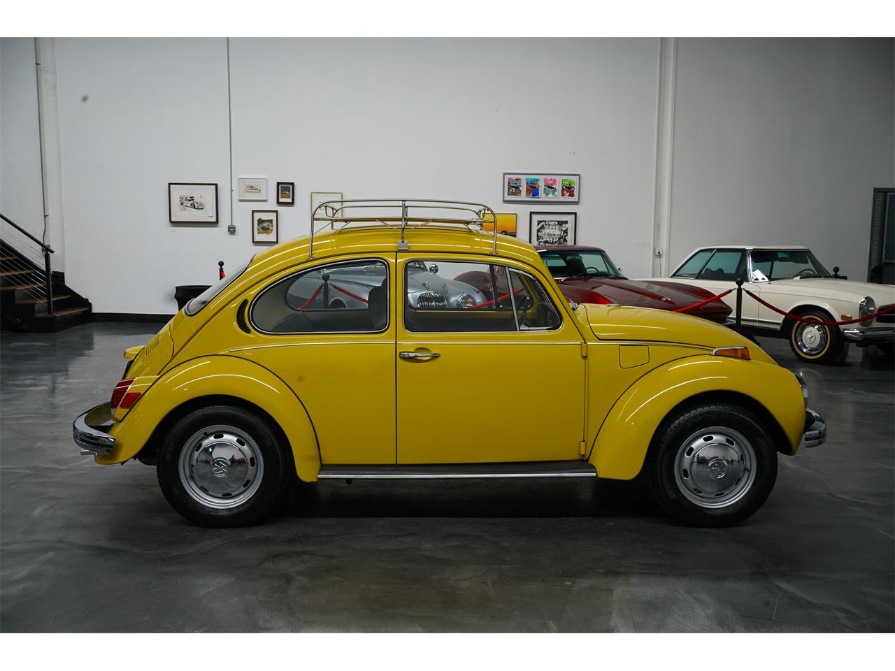 Volkswagen-Super-beetle-1972-Texas-Yellow-Black-42