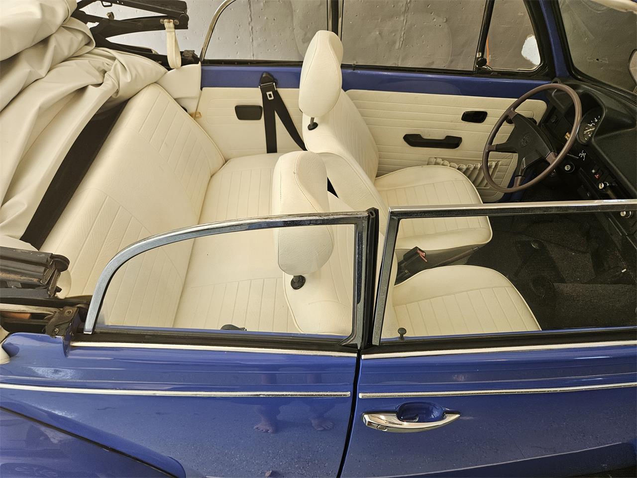 Volkswagen-Super-beetle-1978-Blue-White-1