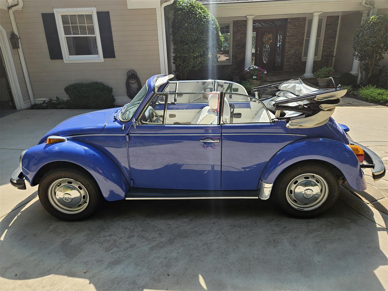 Volkswagen-Super-beetle-1978-Blue-White-4