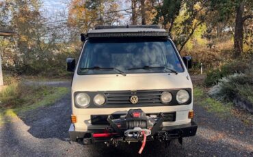 Volkswagen-Syncro-1986-White-Brown-1