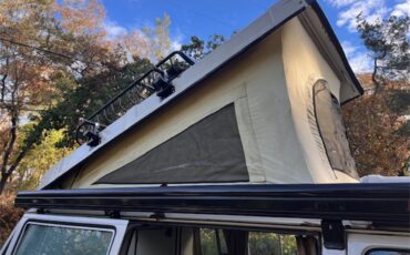 Volkswagen-Syncro-1986-White-Brown-12