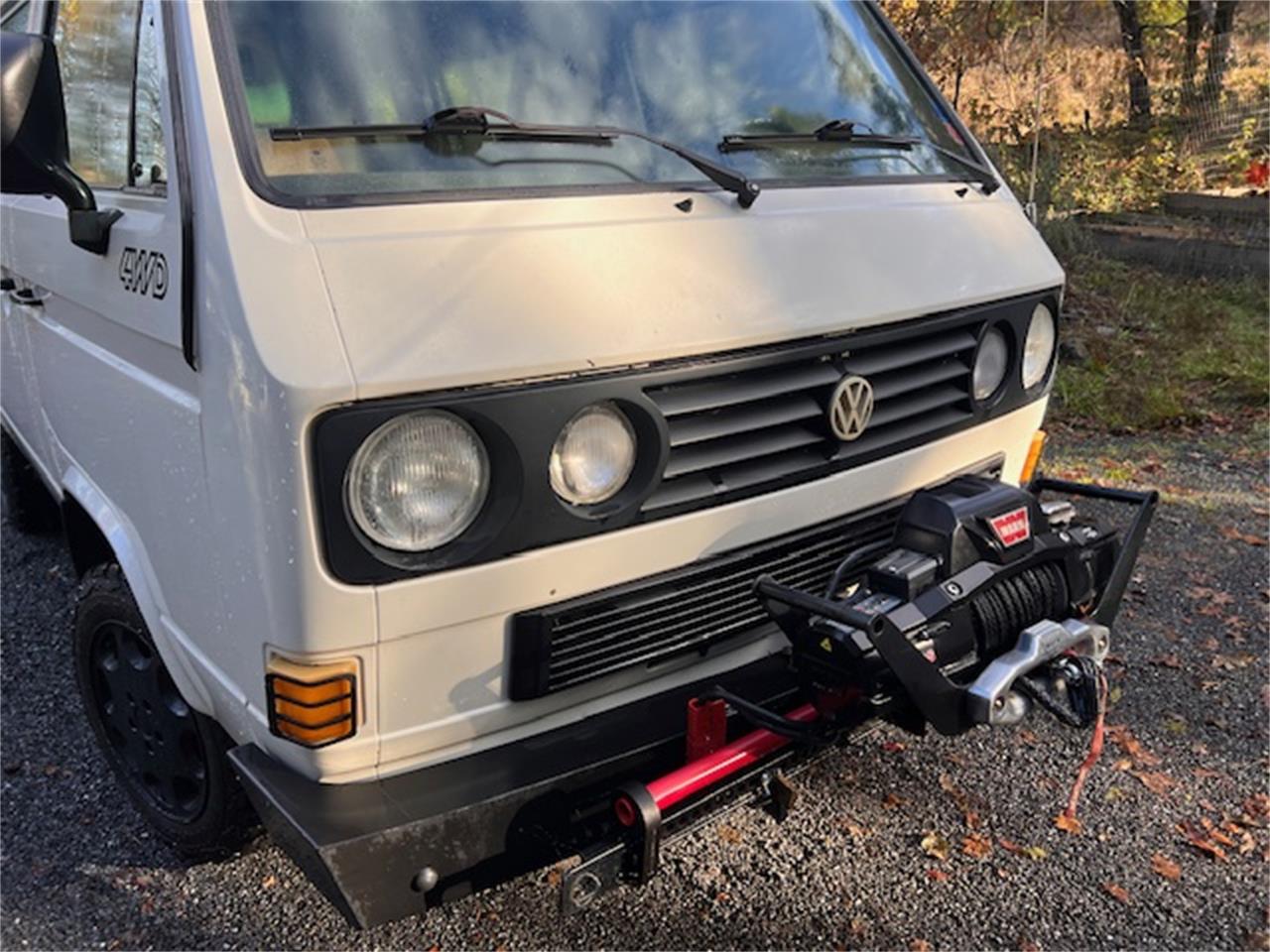 Volkswagen-Syncro-1986-White-Brown-2