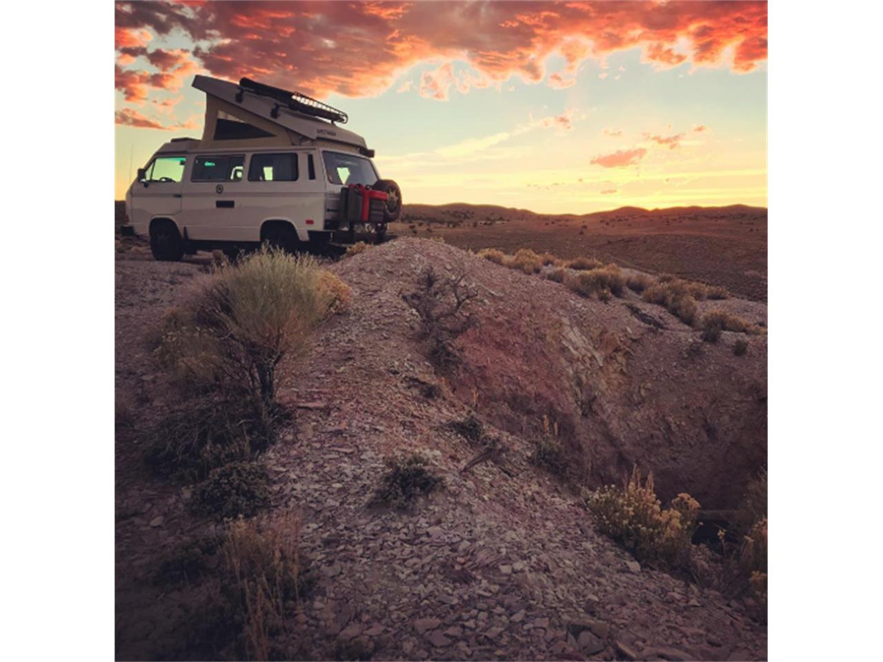 Volkswagen-Syncro-1986-White-Brown-6
