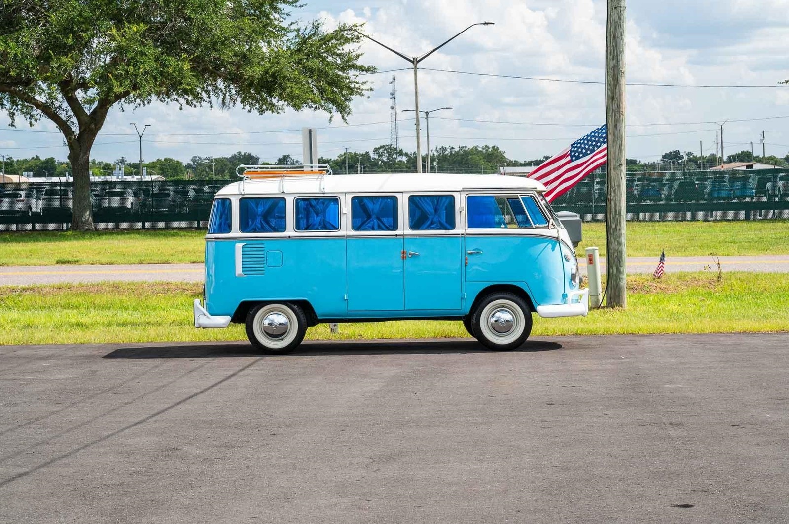 Volkswagen-Transporter-Bus-1973-Bus-6