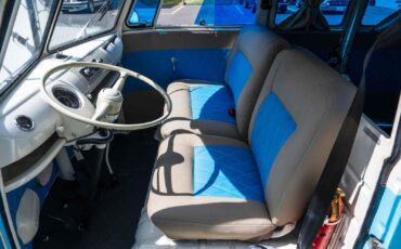 Volkswagen-Transporter-Bus-1973-Bus-9