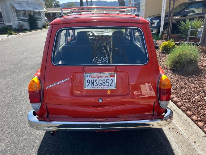 Volkswagen-Type-3-1972-Orange-19