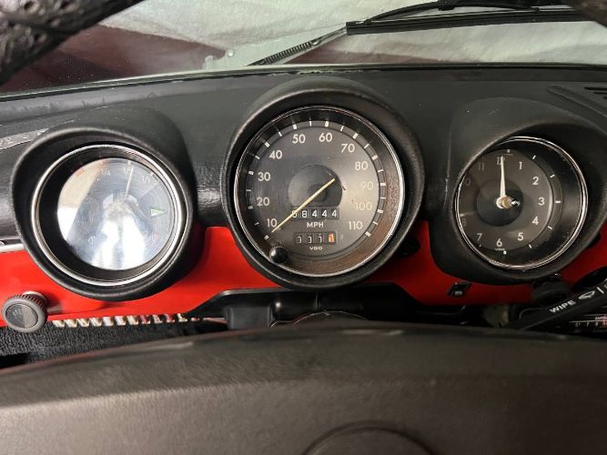 Volkswagen-Type-3-1972-Orange-8