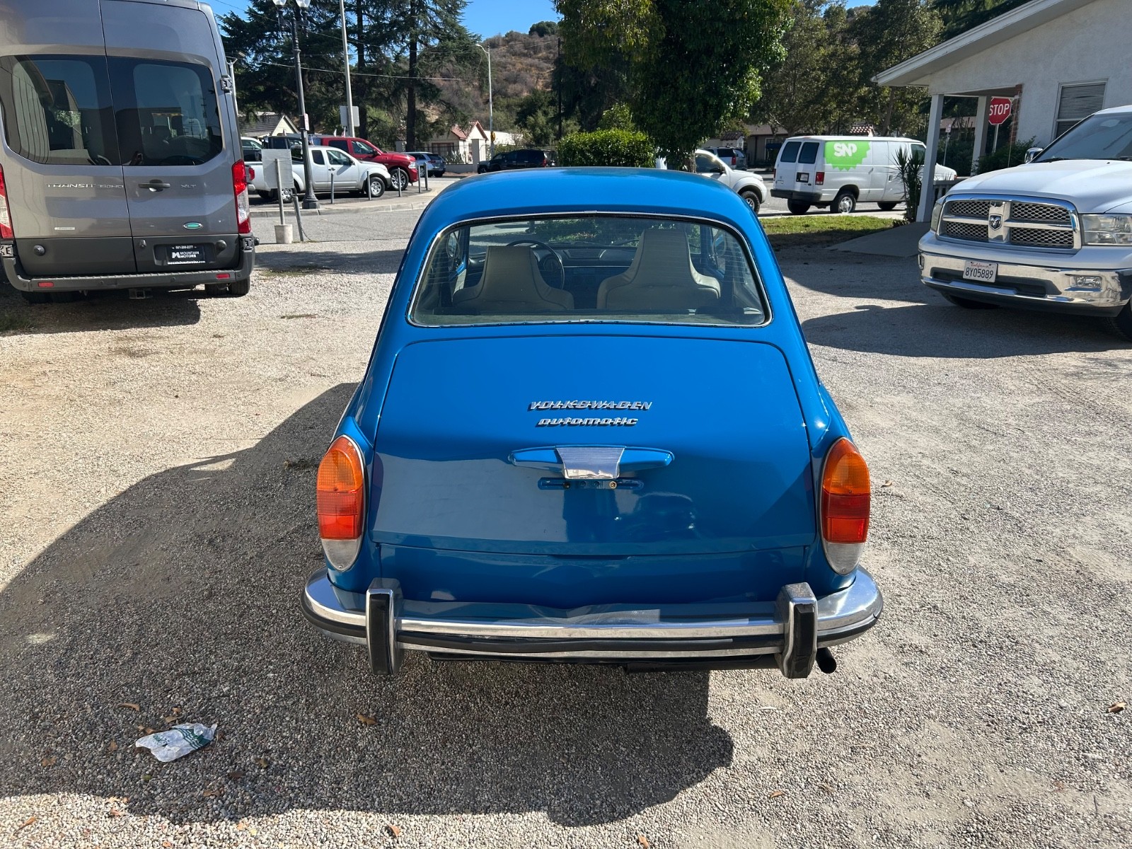 Volkswagen-Type-4-1972-Fastback-3