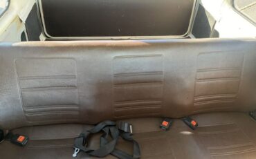 Volkswagen-Vanagon-1982-16