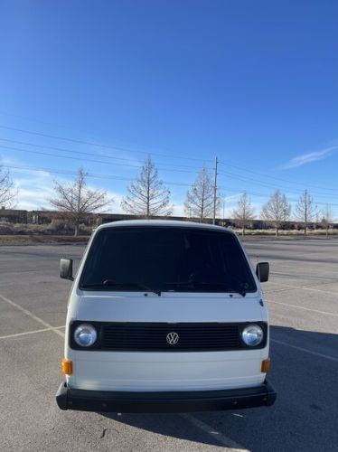Volkswagen-Vanagon-1982-20