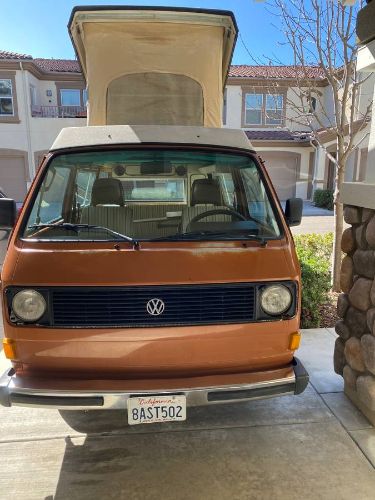 Volkswagen-Vanagon-1982-Brown-15