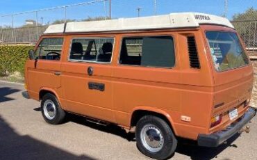 Volkswagen-Vanagon-1982-Brown-17