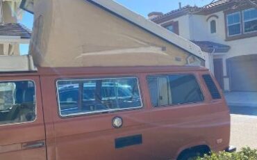 Volkswagen-Vanagon-1982-Brown-2